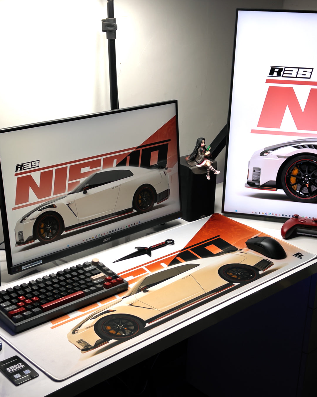 R35 Nismo – Performance Edition – ZËROFANG Deskmat